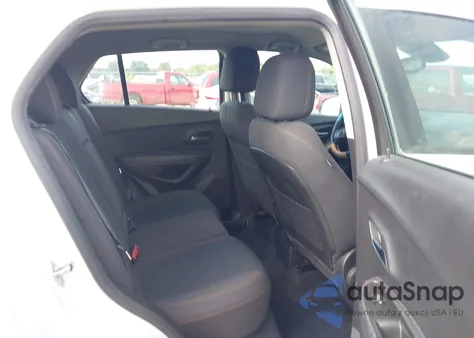 2017 Chevrolet Trax Ls z USA, uszkodzony, nr VIN KL7CJKSB8HB208001